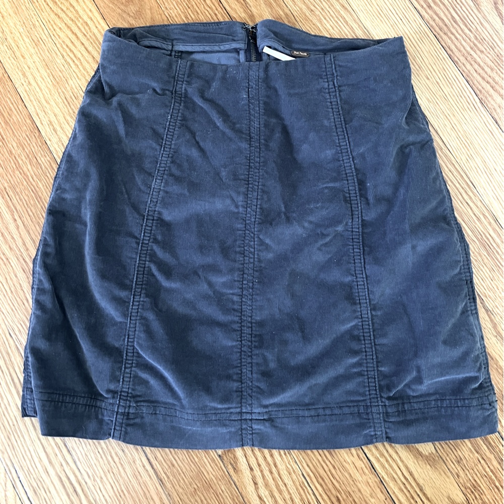 Free people navy corduroy mini skirt size 4